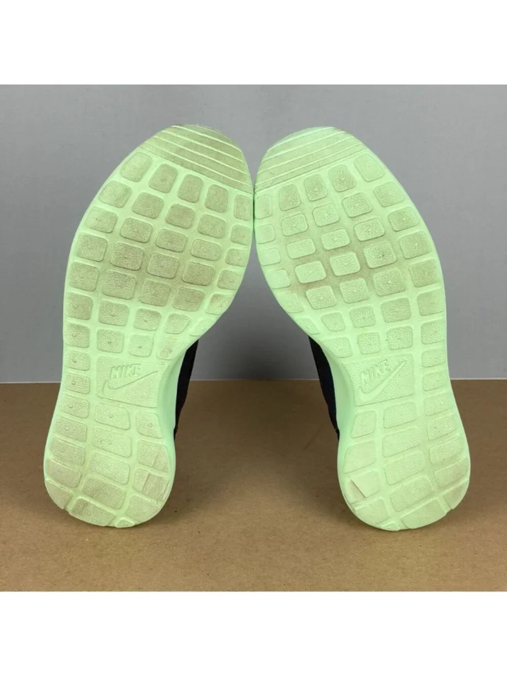 Nike Roshe Run Teal Vapor Iridescent Athletic Shoes Womens 7 Blue Black Green